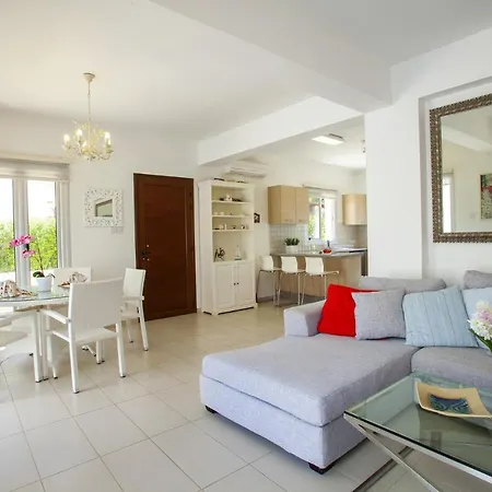 The Secret To Enjoying Your 5 Star Close To The Beach, Protaras 1469 *