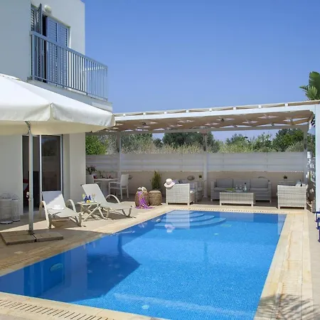 The Secret To Enjoying Your 5 Star Close To The Beach, Protaras 1469 Villa Paralimni